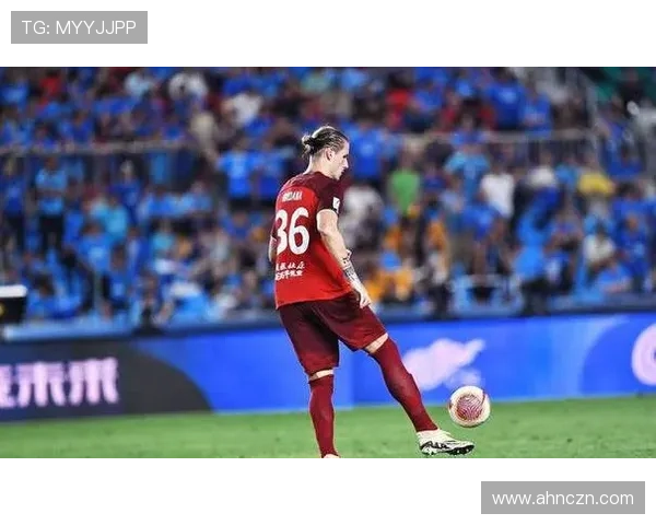 伊尼戈·马丁内斯表现稳健,头球技艺助力球队争夺胜利 伊尼戈·马丁内斯表现稳健,头球技艺助力球队争夺胜利