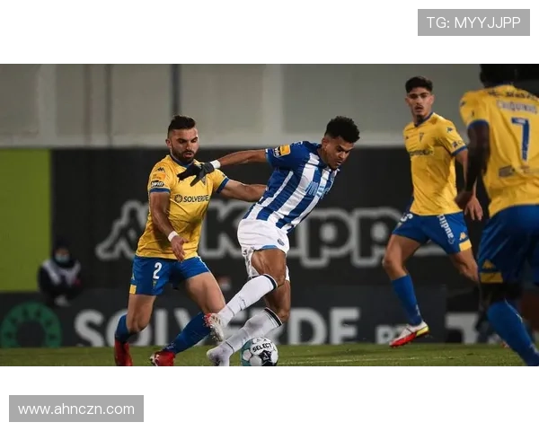 南美足球赛事价值持续提升,竞技水平与商业潜力备受关注 南美足球赛事价值持续提升,竞技水平与商业潜力备受关注