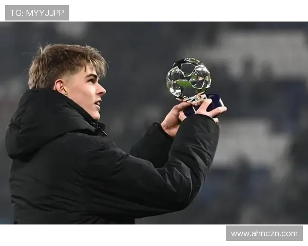 德凯特拉雷技术特点：控球稳健、传球精准，进攻组织能力持续提升