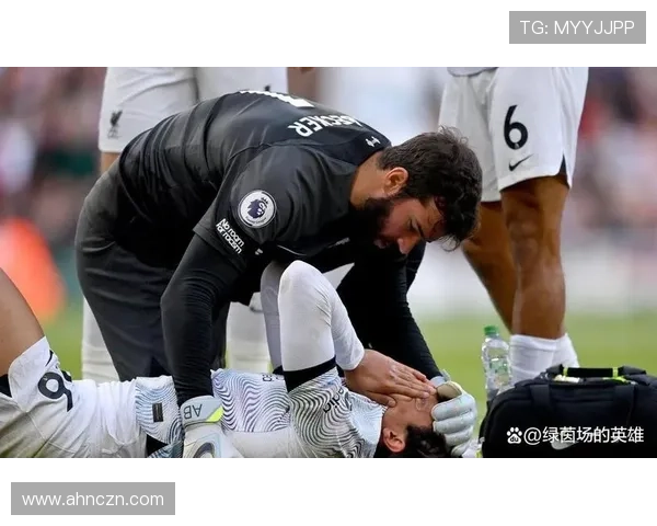 巴黎圣日耳曼防线稳定性隐患显现，对赛季关键战表现形成潜在制约