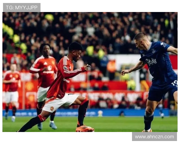 曼联复兴进程仍未完成，球队稳定性面临考验，赛季走势存在不确定性。