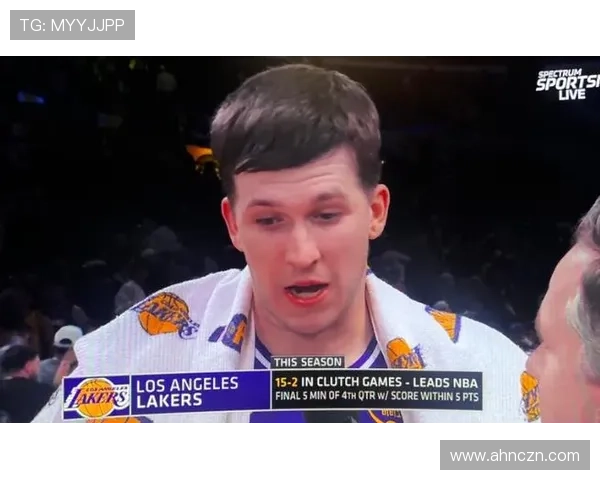 奥斯汀·里夫斯无球跑位提升掩护效果，关键时刻得分效率明显拉开差距